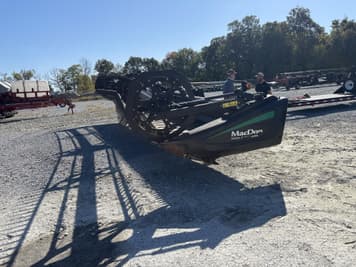 Main image MacDon FD75S